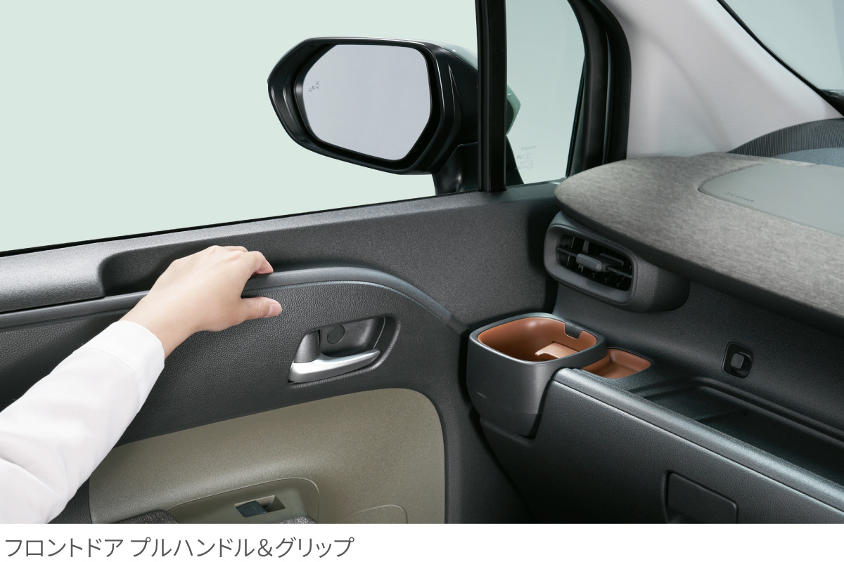 シエンタ | 室内空間 | トヨタカローラ博多