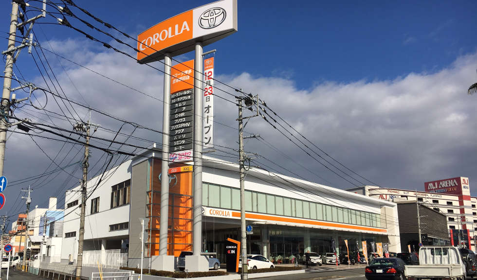 空港榎田店 外観 トヨタカローラ博多