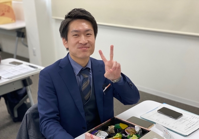 社員の1日(山田)_昼食