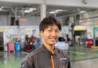 社員インタビュー_臼杵1