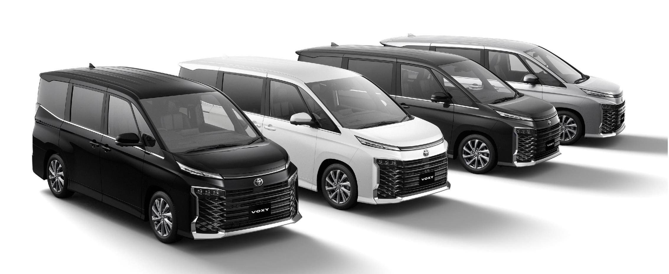 ヴォクシーのグレード別の特徴！サイズ・価格・カラー、燃費を比較